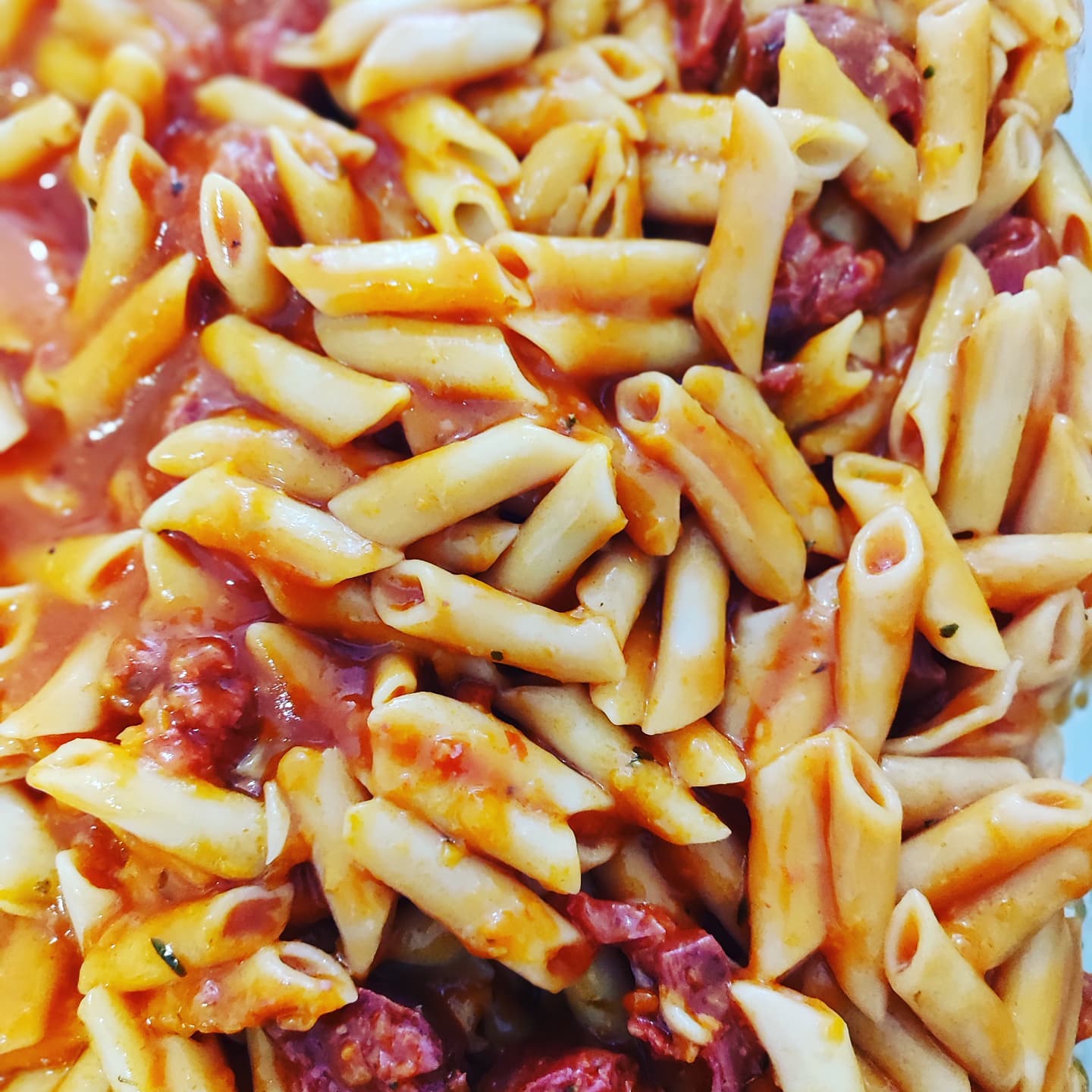 Plato de macarrones caseros